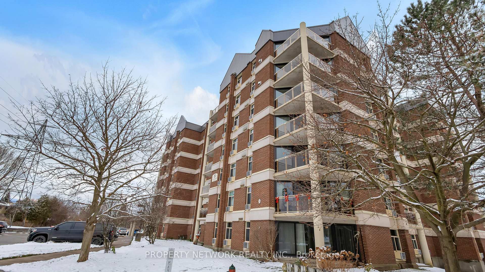 Photo 51 of Unit 106, 8 Christopher Court, Guelph, Kortright West — HOMEH