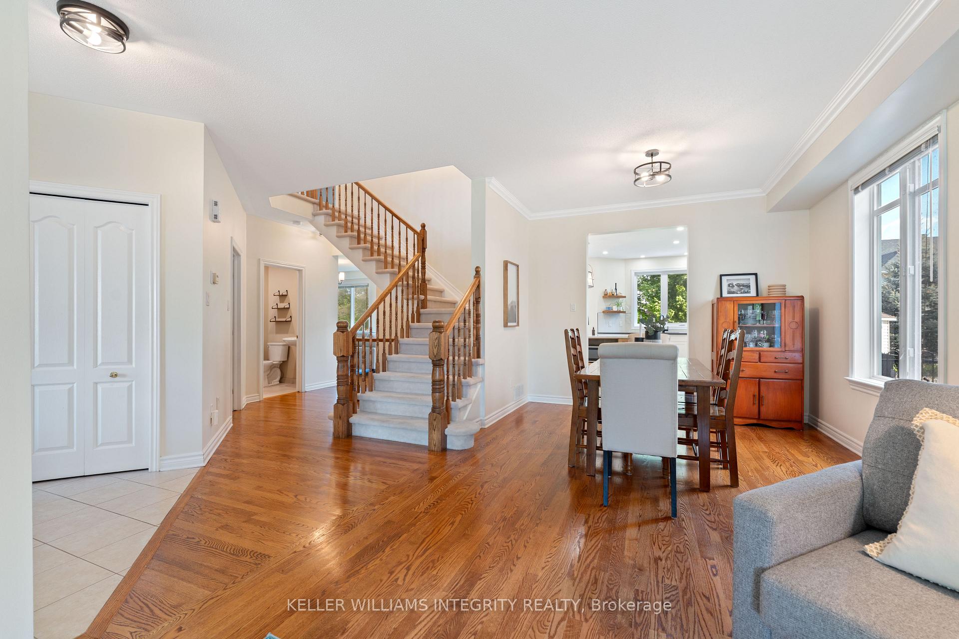Photo 9 of 576 Devonwood Circle, Ottawa, Blossom Park/Kemp Park/Findlay Creek — HOMEH