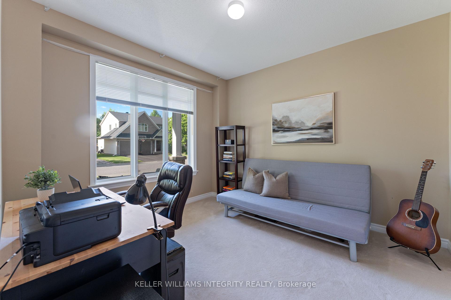 Photo 12 of 576 Devonwood Circle, Ottawa, Blossom Park/Kemp Park/Findlay Creek — HOMEH