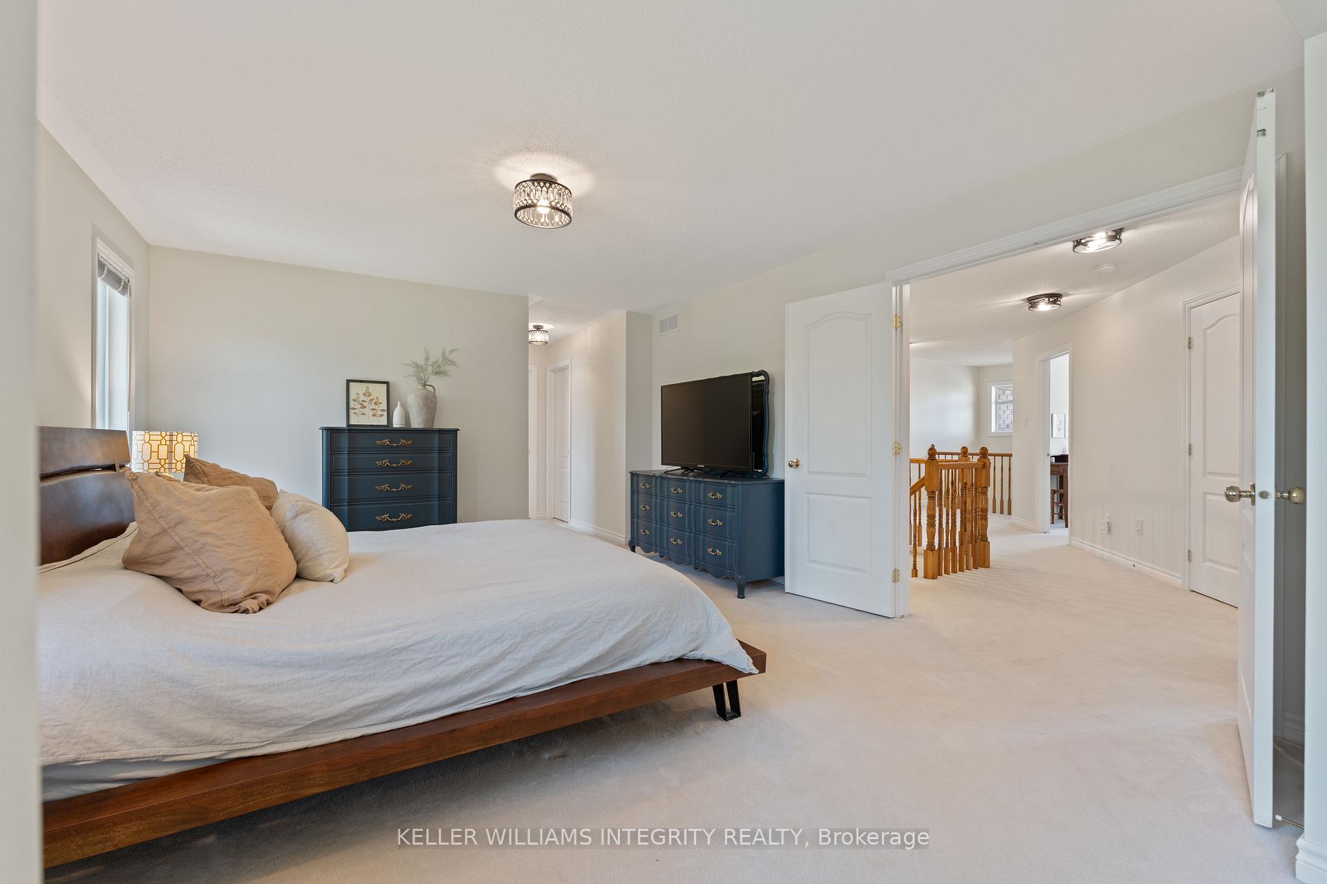 Photo 18 of 576 Devonwood Circle, Ottawa, Blossom Park/Kemp Park/Findlay Creek — HOMEH