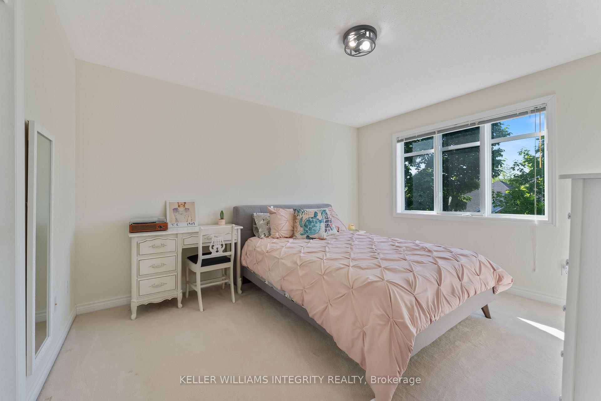 Photo 23 of 576 Devonwood Circle, Ottawa, Blossom Park/Kemp Park/Findlay Creek — HOMEH