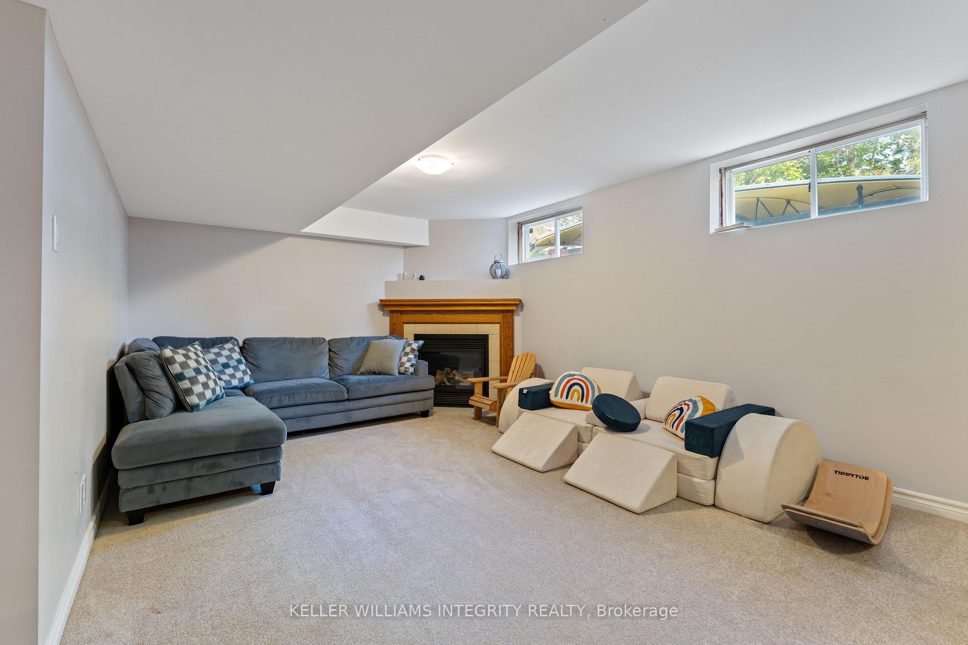 Photo 24 of 576 Devonwood Circle, Ottawa, Blossom Park/Kemp Park/Findlay Creek — HOMEH