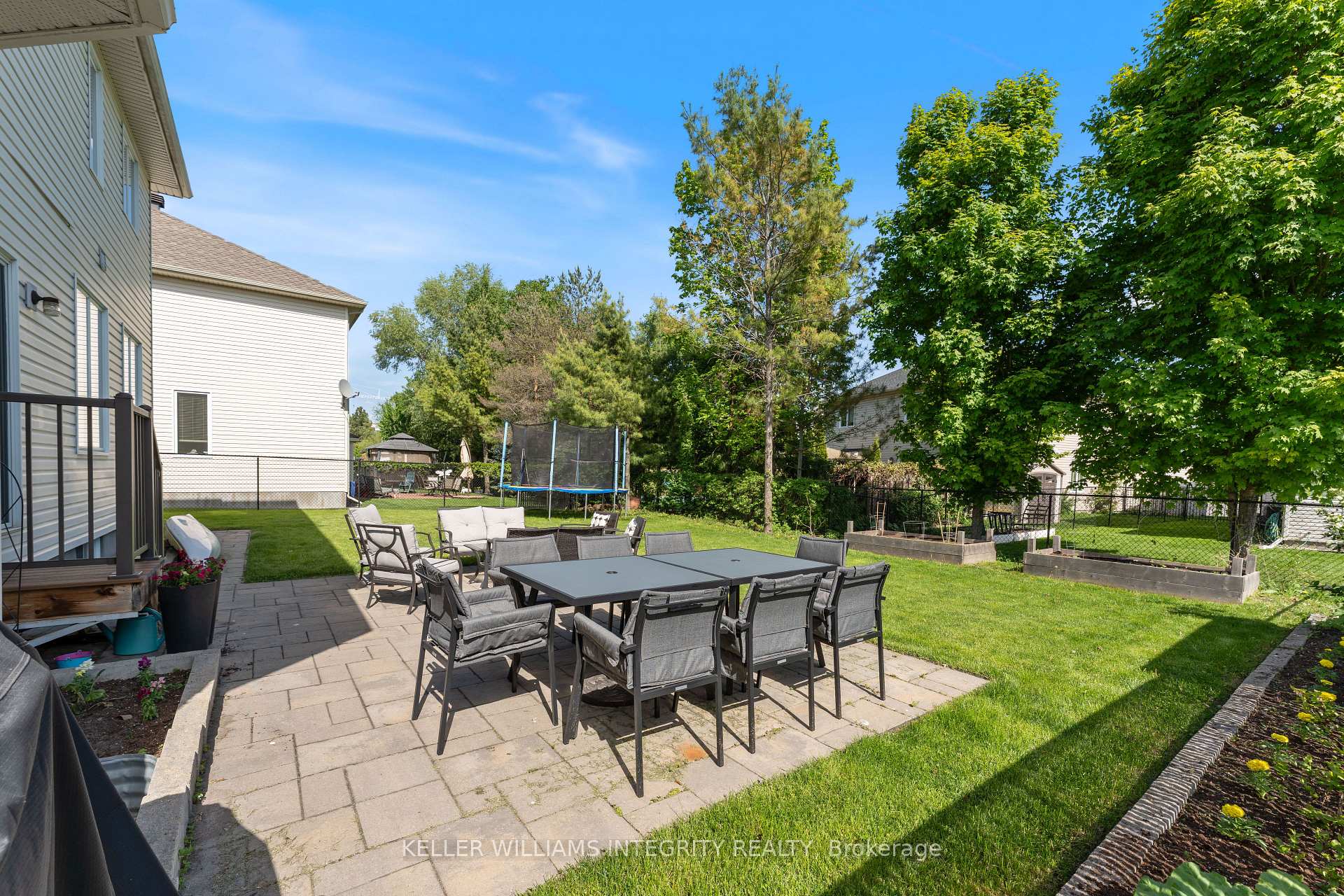Photo 28 of 576 Devonwood Circle, Ottawa, Blossom Park/Kemp Park/Findlay Creek — HOMEH