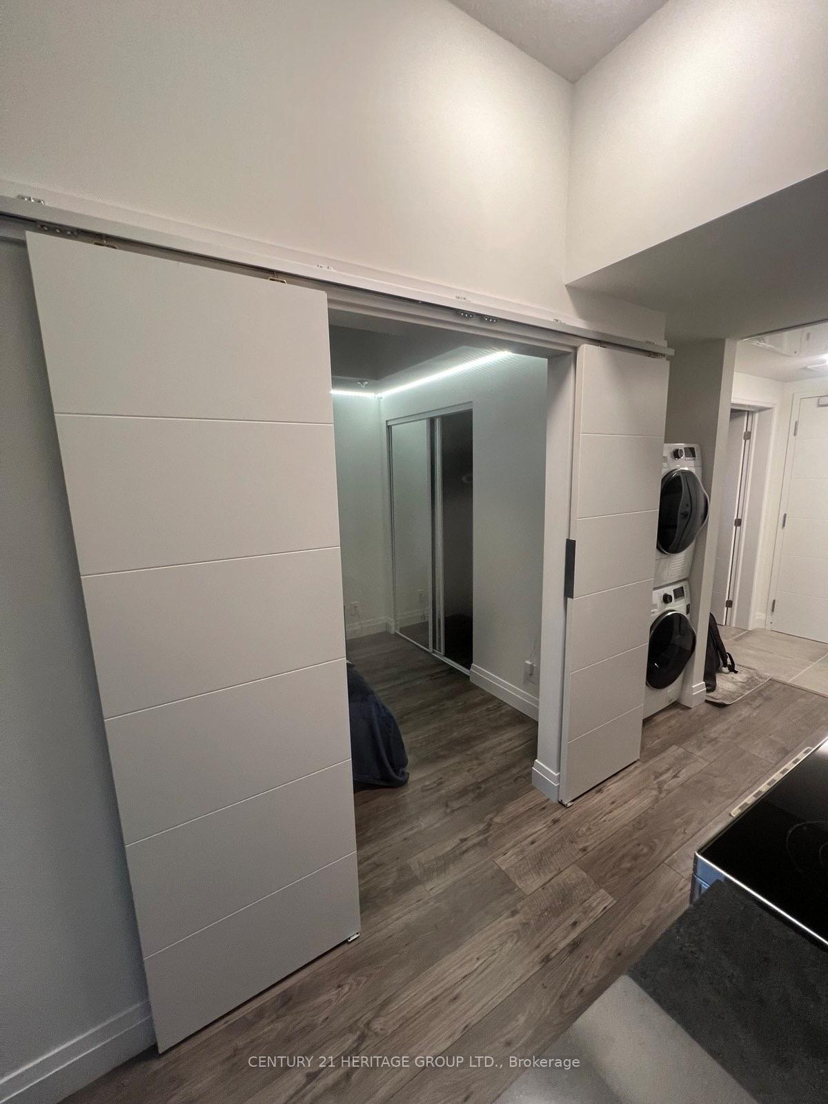 Photo 6 of Unit 803, 652 Princess Street, Kingston, Central City East — HOMEH