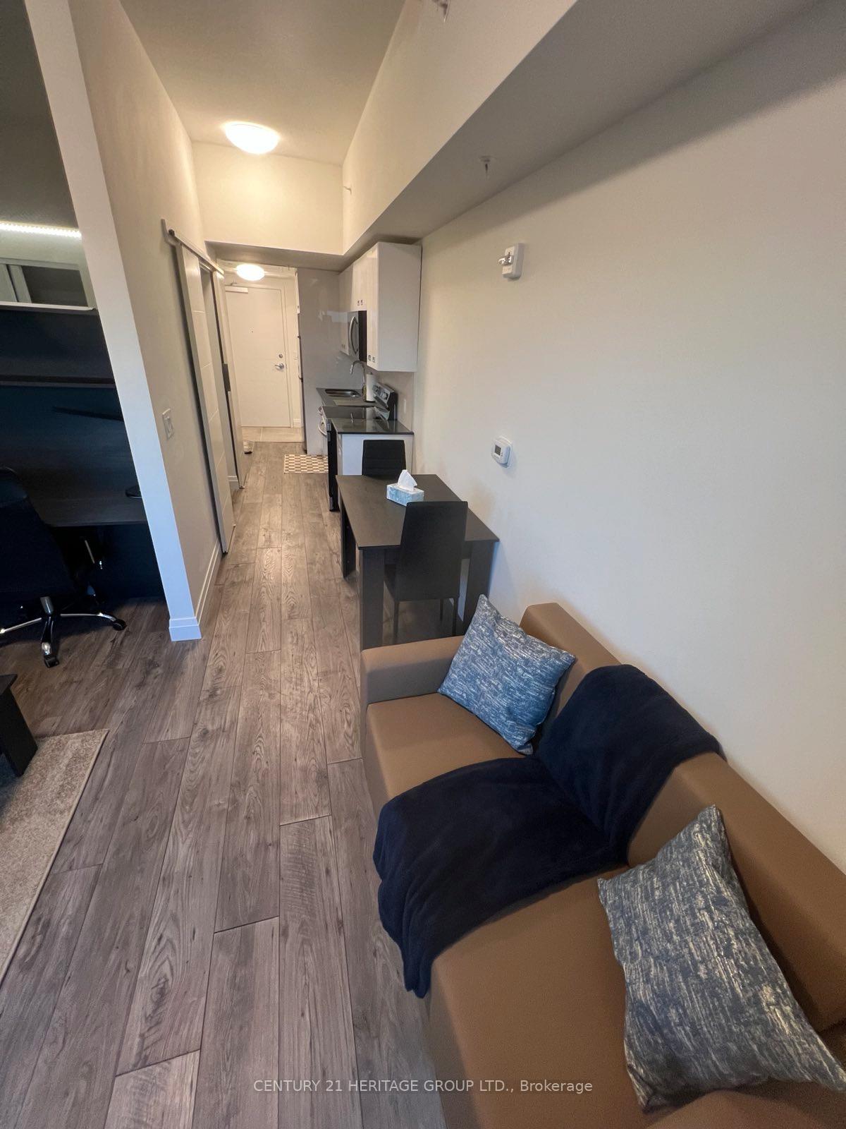 Photo 10 of Unit 803, 652 Princess Street, Kingston, Central City East — HOMEH