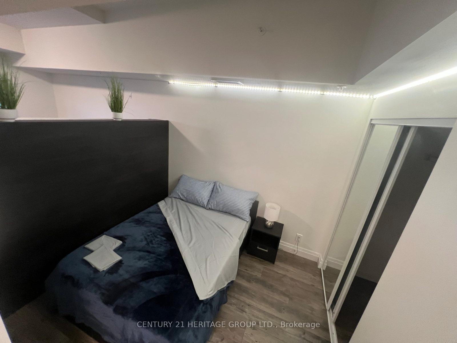 Photo 15 of Unit 803, 652 Princess Street, Kingston, Central City East — HOMEH