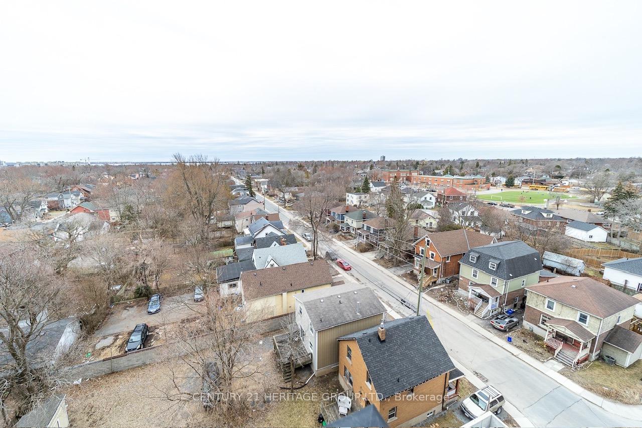Photo 26 of Unit 803, 652 Princess Street, Kingston, Central City East — HOMEH