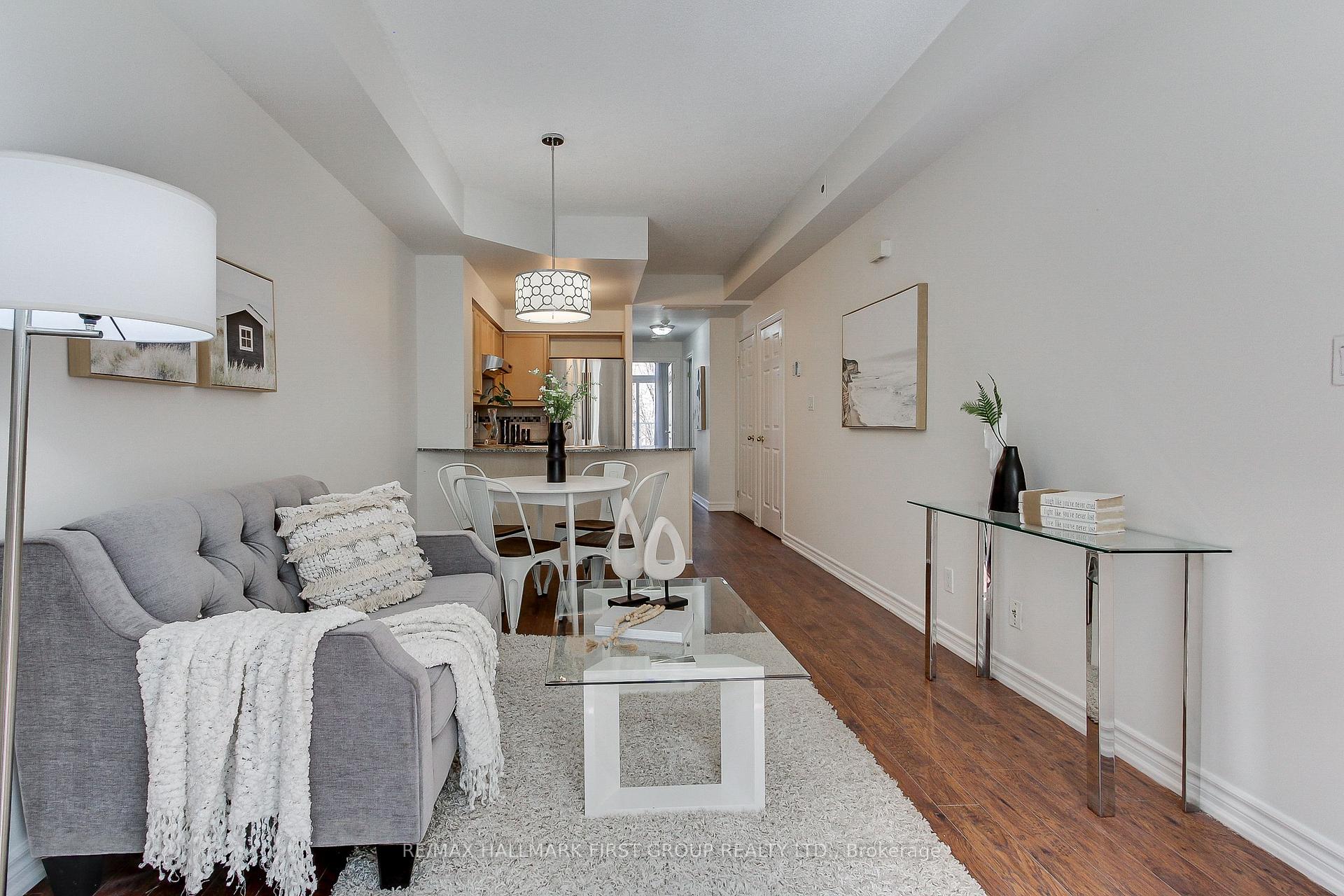 Photo 7 of Unit 639, 38 Stadium Road, Toronto, Niagara — HOMEH