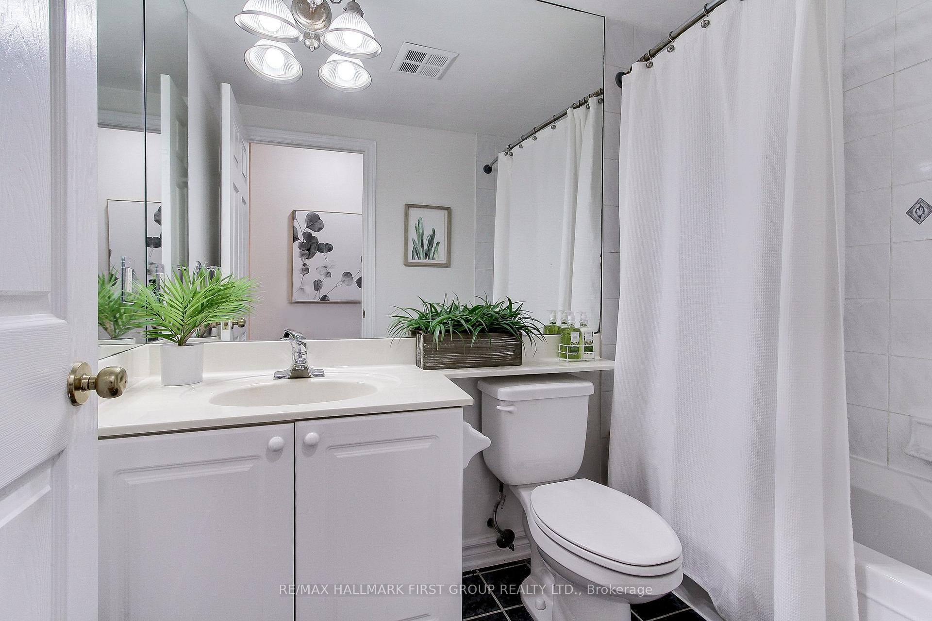 Photo 28 of Unit 639, 38 Stadium Road, Toronto, Niagara — HOMEH