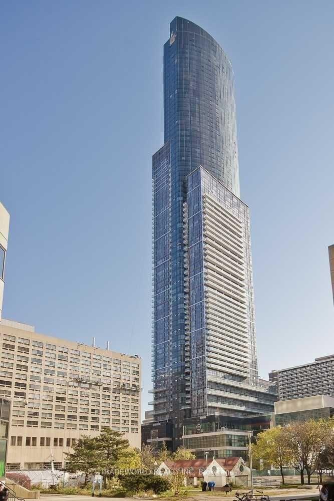 Photo 1 of Unit 921, 386 Yonge Street, Toronto, Bay Street Corridor — HOMEH