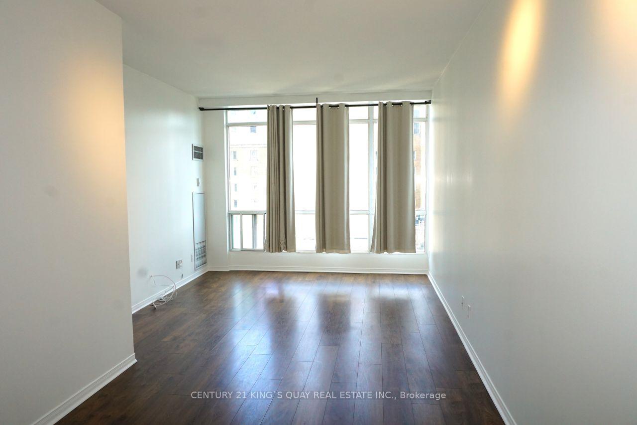 Photo 4 of Unit 1401, 7 King Street E, Toronto, Church-Yonge Corridor — HOMEH