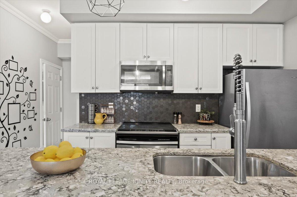 Photo 11 of Unit 118, 1715 Adirondack Chase, Pickering, Duffin Heights — HOMEH