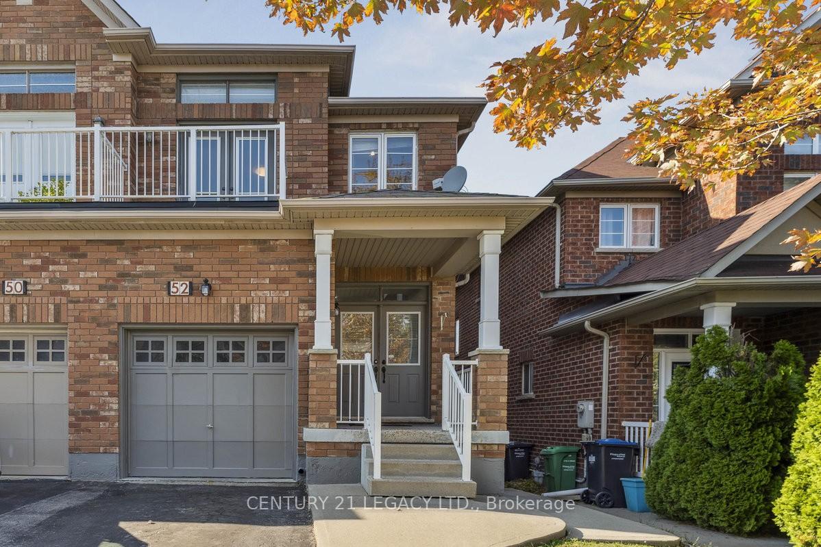 Photo 2 of 52 Pennyroyal Crescent, Brampton, Bramalea North Industrial — HOMEH