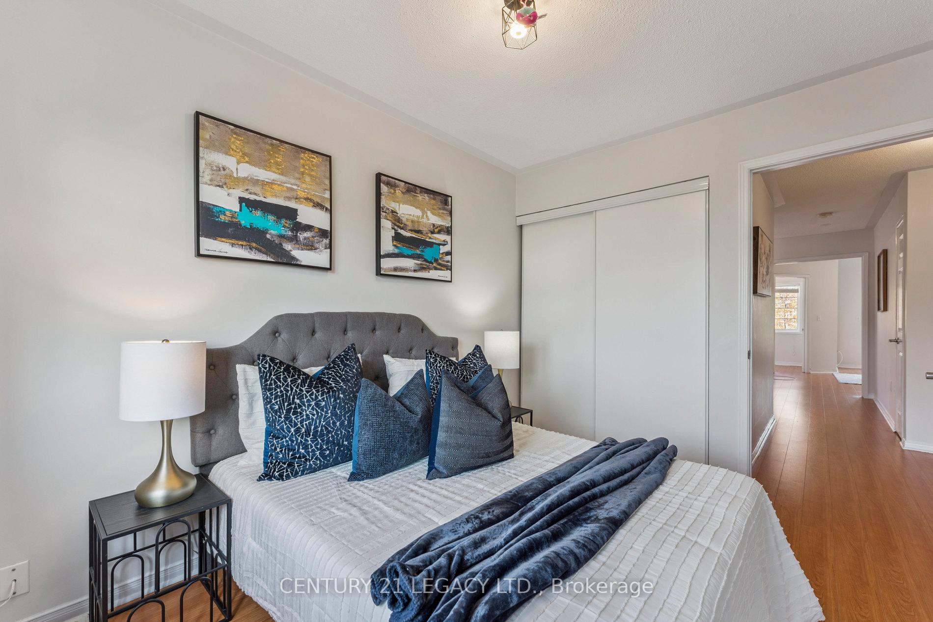 Photo 18 of 52 Pennyroyal Crescent, Brampton, Bramalea North Industrial — HOMEH