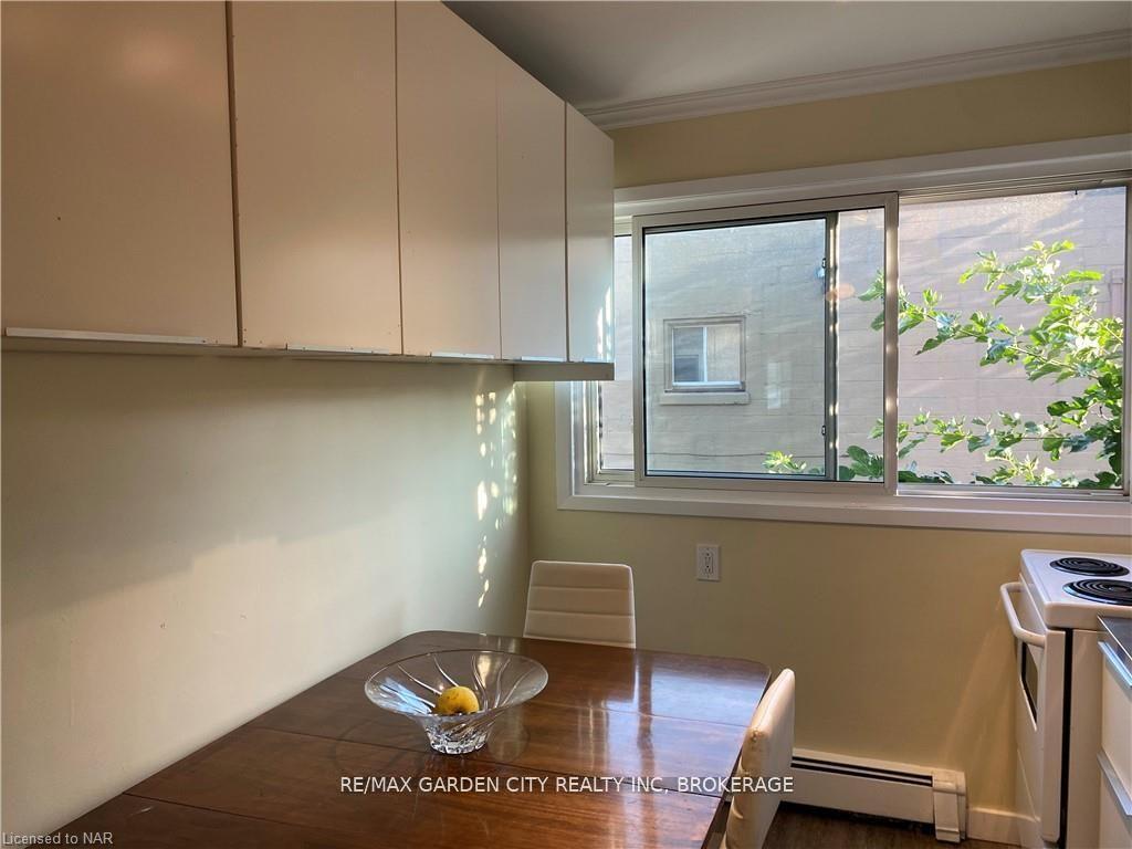 Photo 9 of Unit 5, 1419 Pelham Street, Pelham, Fonthill — HOMEH