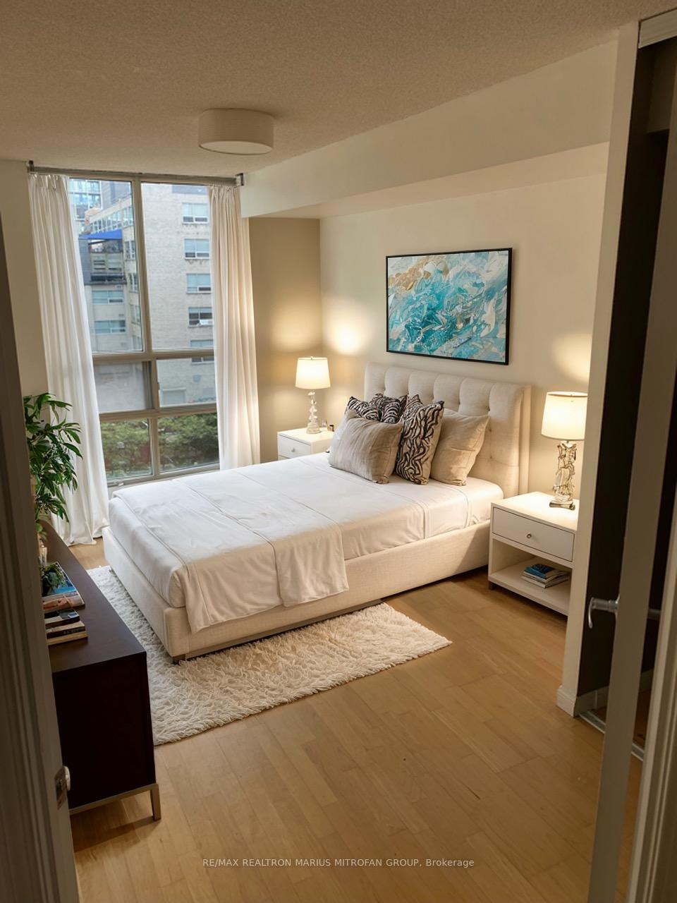 Photo 7 of Unit 605, 330 Adelaide Street E, Toronto, Moss Park — HOMEH