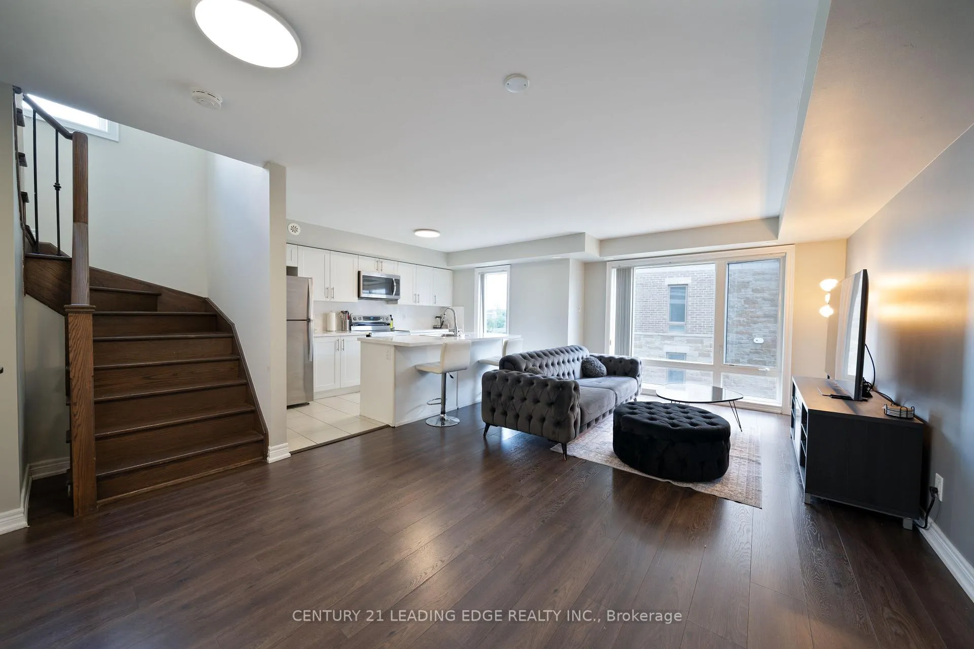Photo 2 of Unit 132, 2 Dunsheath Way, Markham, Cornell — HOMEH
