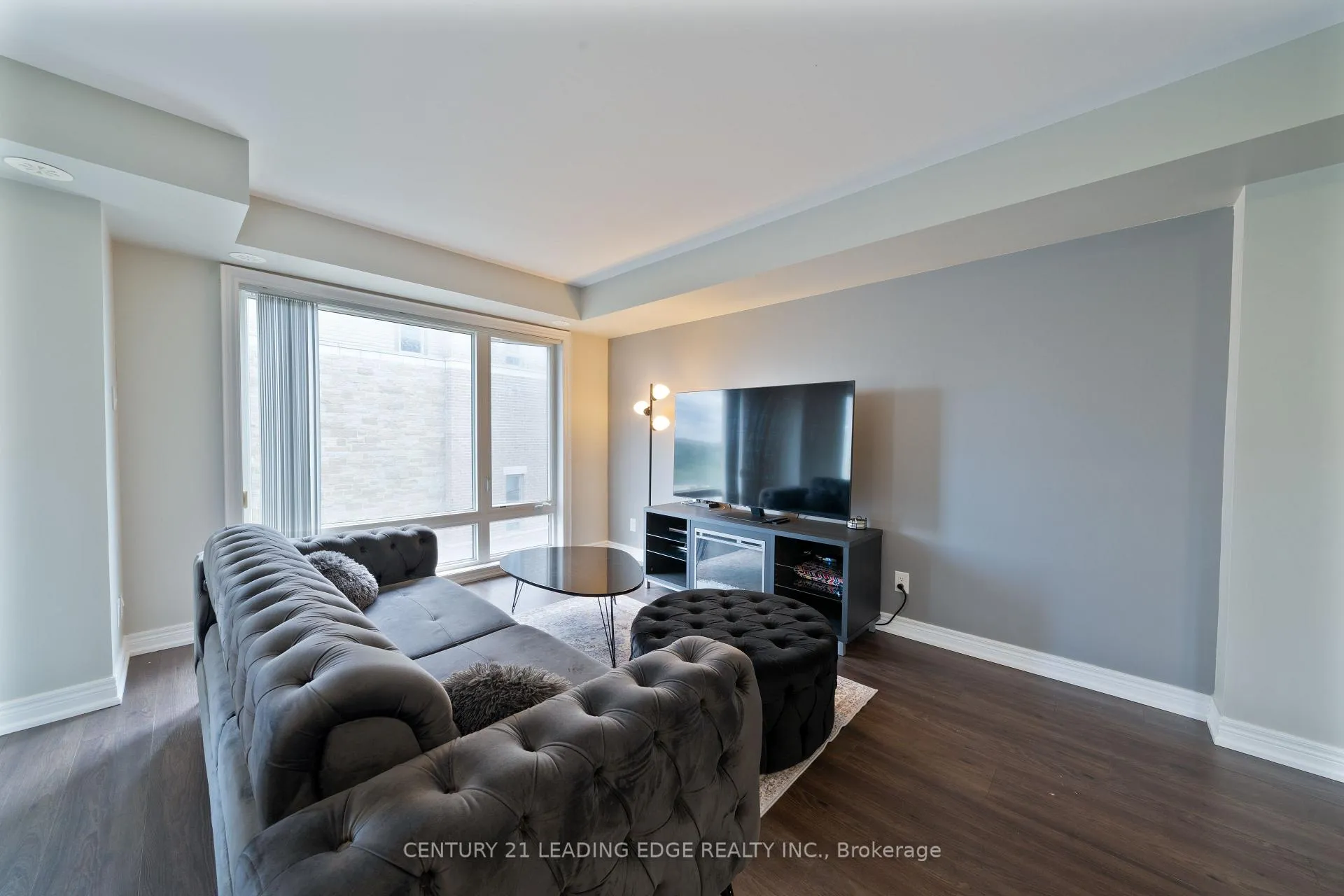 Photo 5 of Unit 132, 2 Dunsheath Way, Markham, Cornell — HOMEH