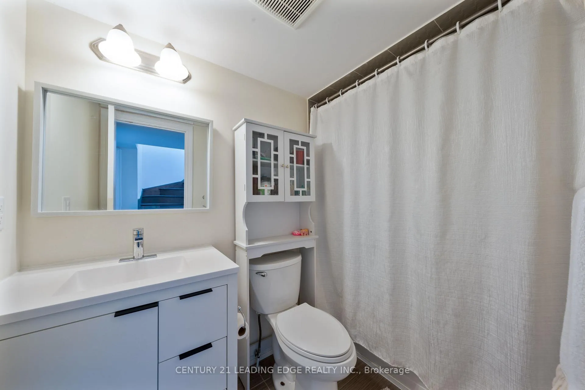 Photo 17 of Unit 132, 2 Dunsheath Way, Markham, Cornell — HOMEH