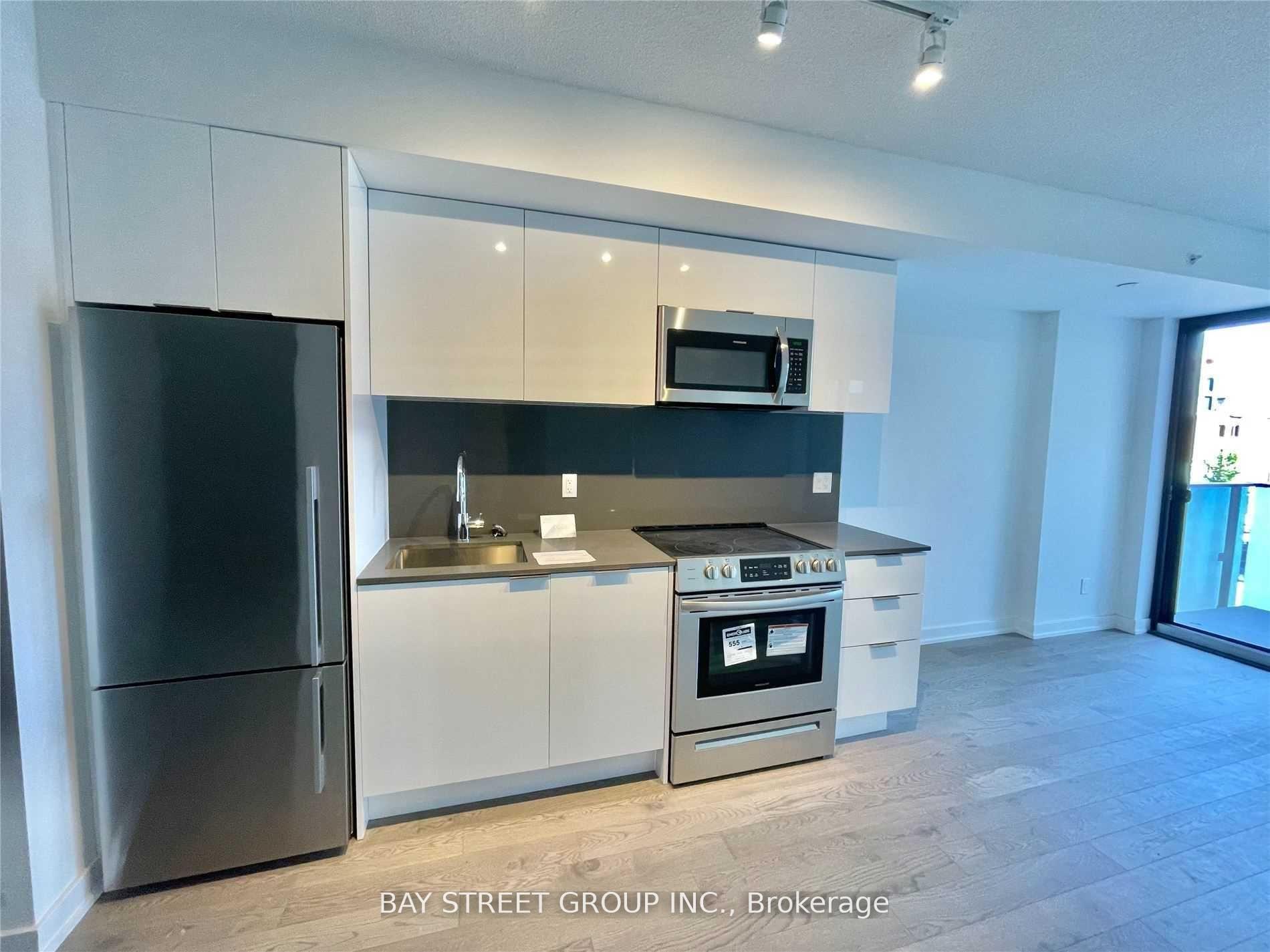 Photo 4 of Unit 303, 25 Richmond Street E, Toronto, Church-Yonge Corridor — HOMEH