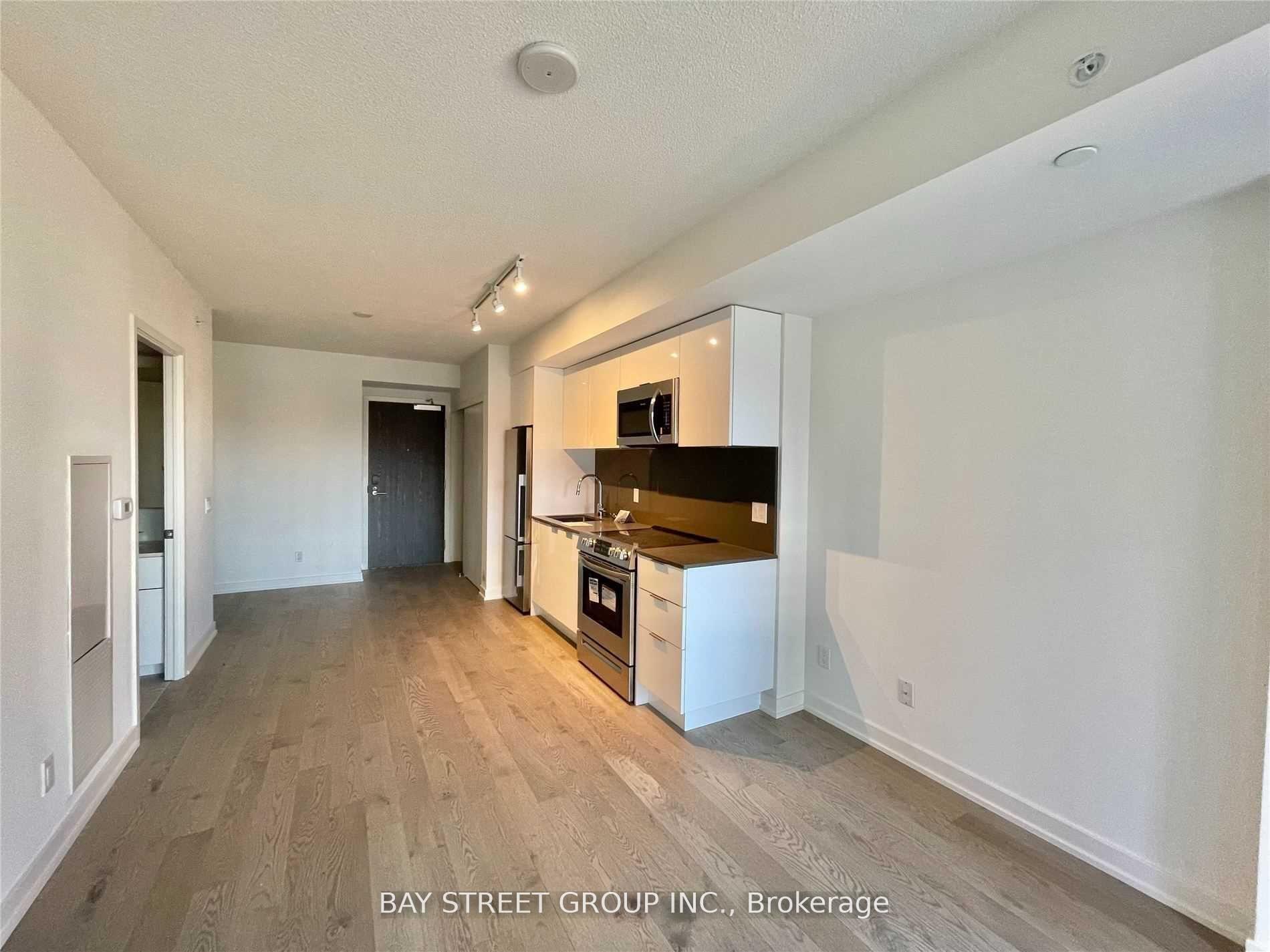 Photo 6 of Unit 303, 25 Richmond Street E, Toronto, Church-Yonge Corridor — HOMEH