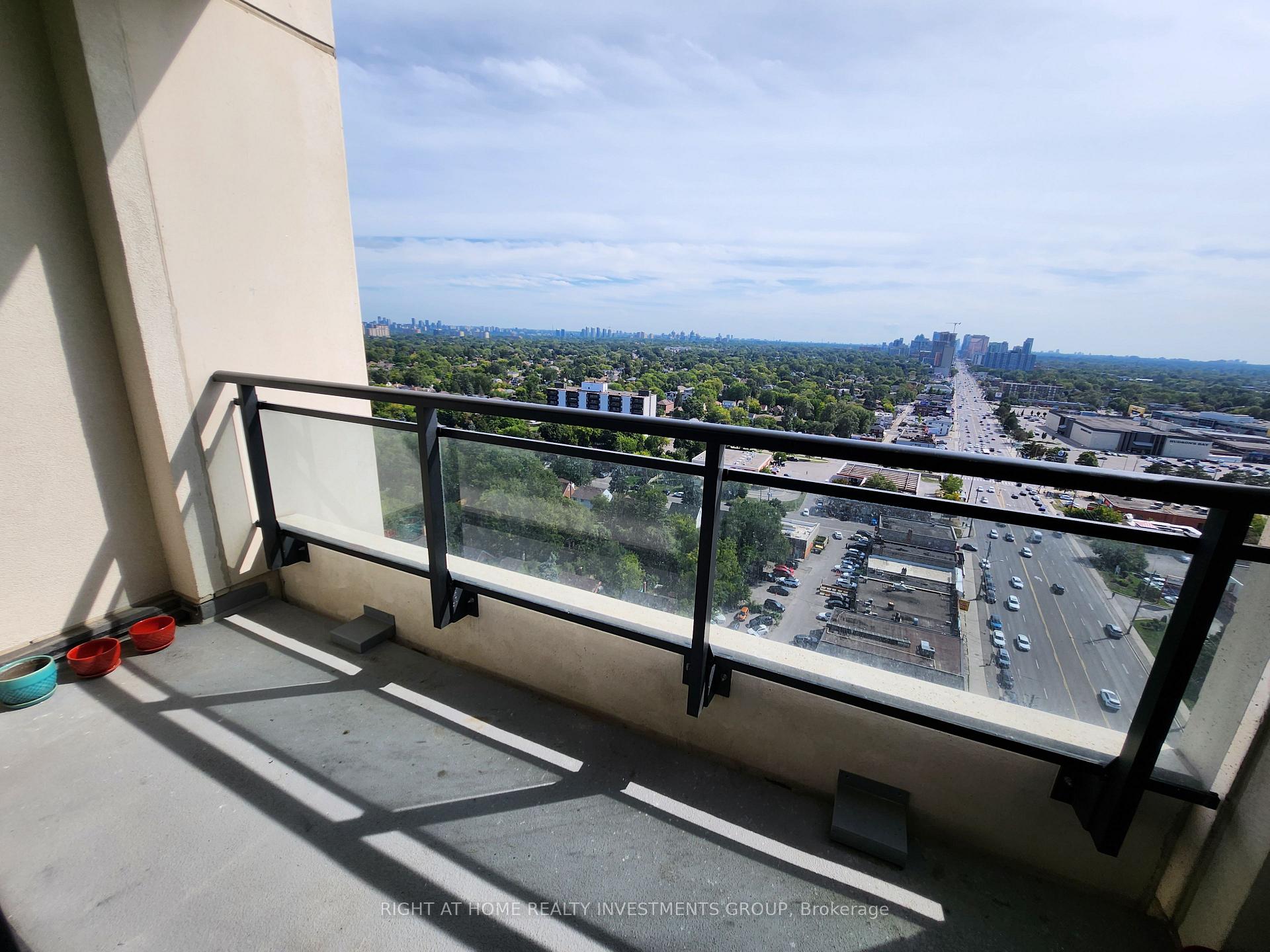 Photo 6 of Unit 2008, 1 Grandview Avenue, Markham, Thornhill — HOMEH