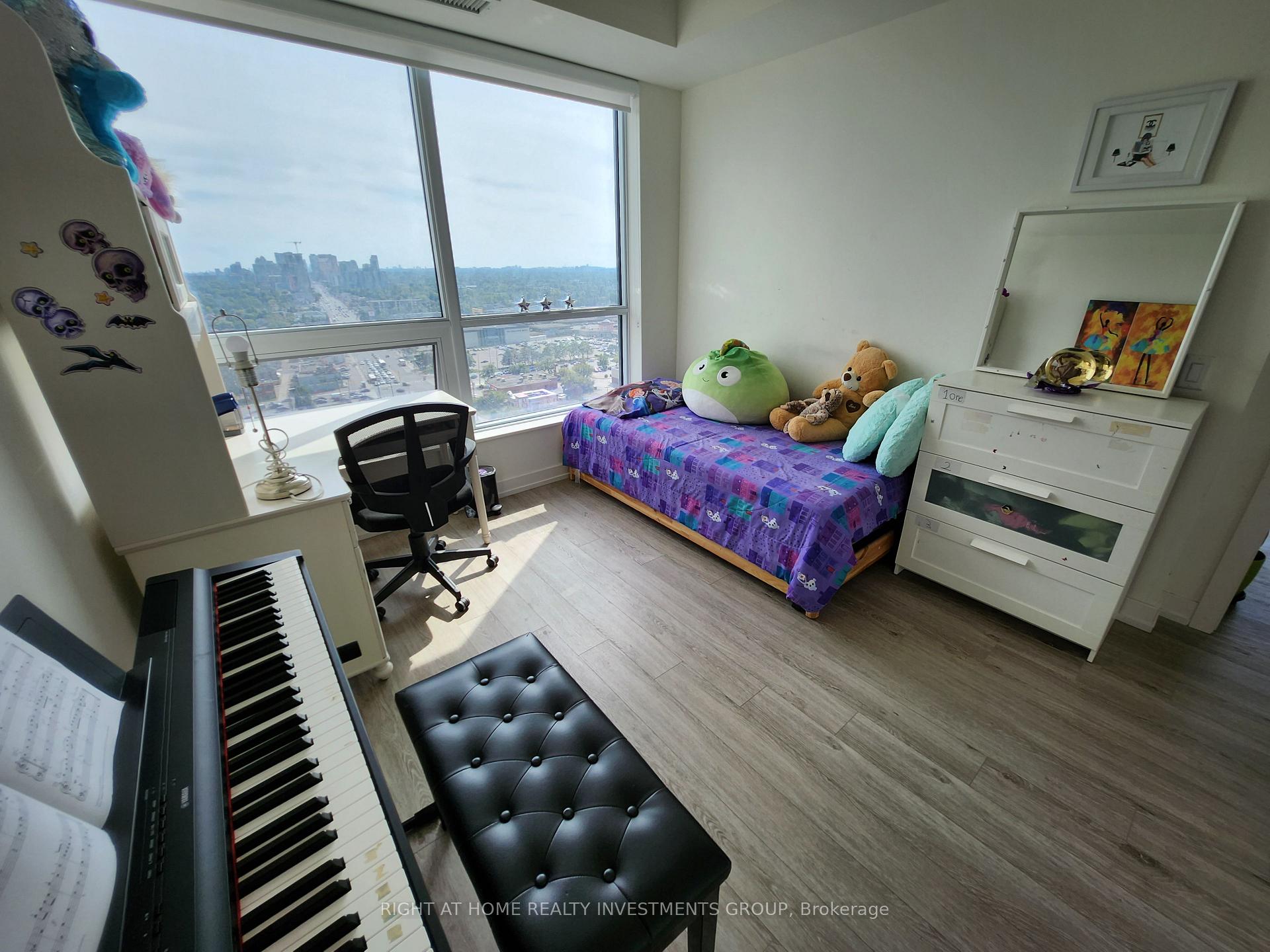 Photo 7 of Unit 2008, 1 Grandview Avenue, Markham, Thornhill — HOMEH