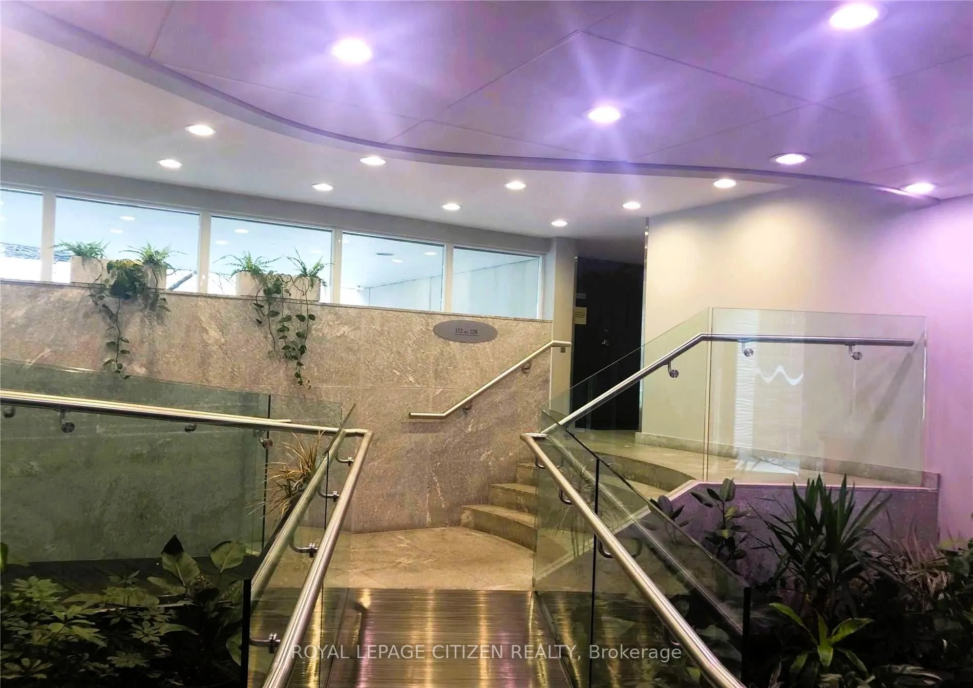 Photo 8 of Unit 427, 550 Queens Quay, Toronto, Waterfront Communities — HOMEH