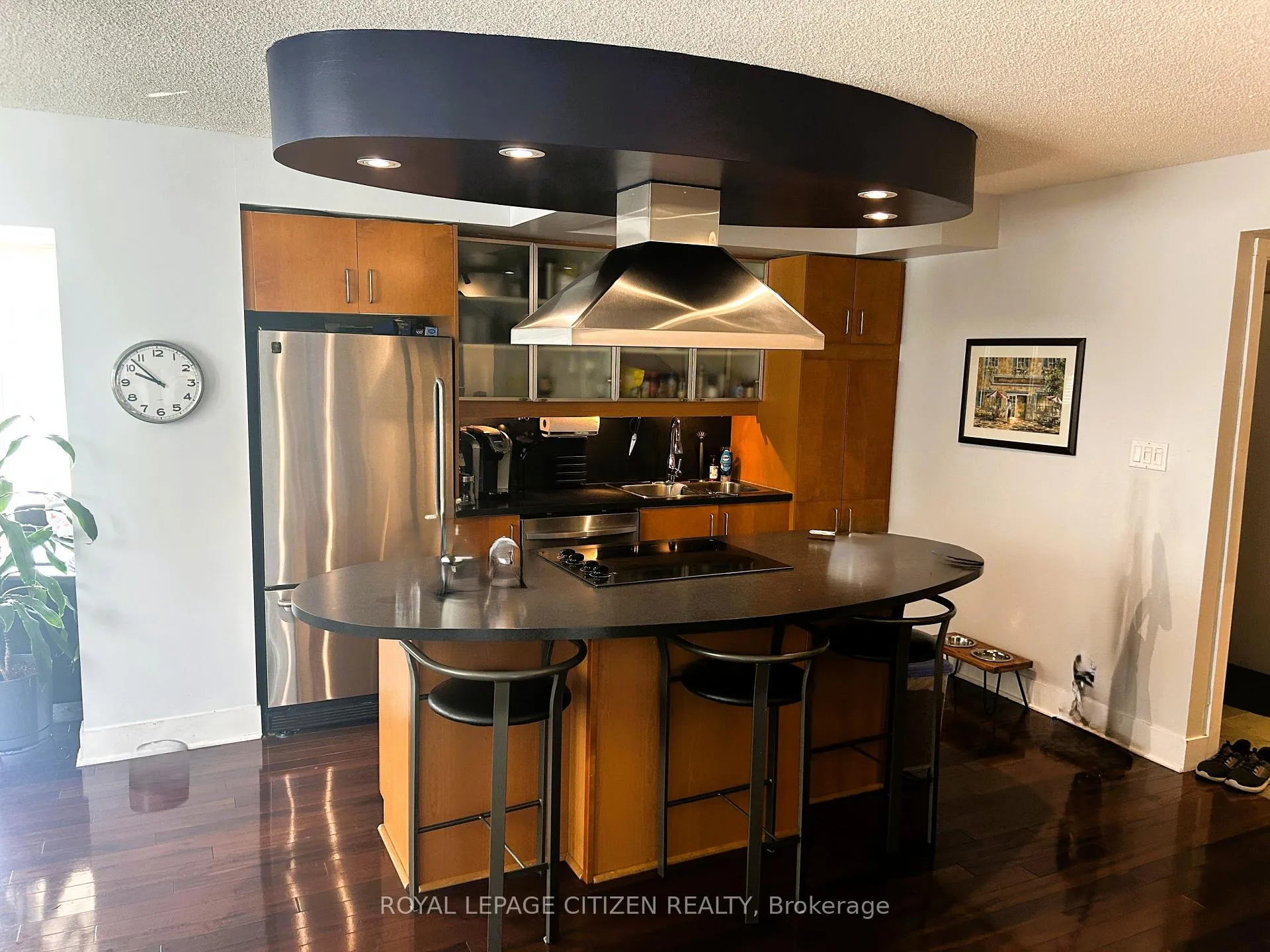 Photo 13 of Unit 427, 550 Queens Quay, Toronto, Waterfront Communities — HOMEH
