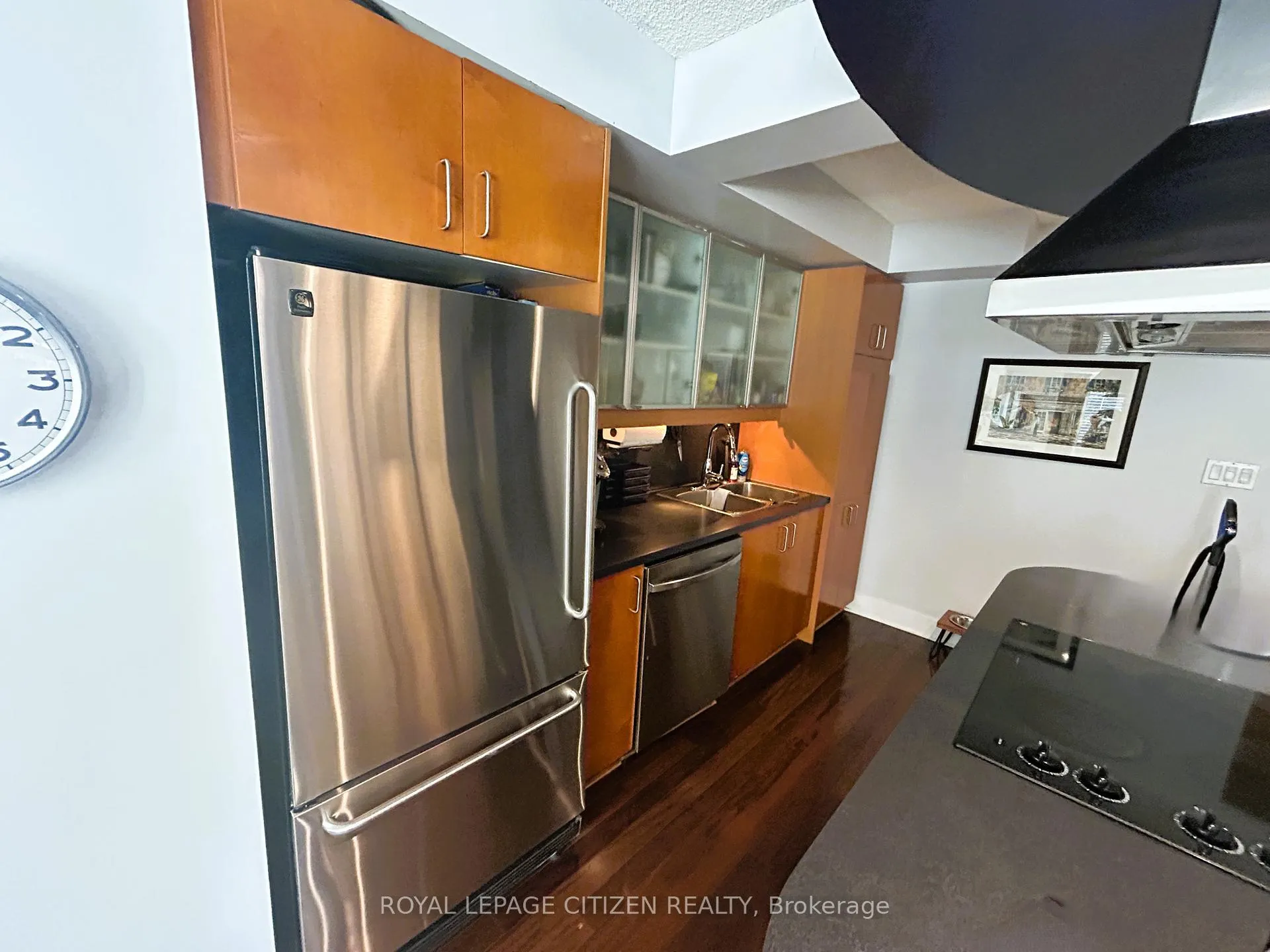 Photo 14 of Unit 427, 550 Queens Quay, Toronto, Waterfront Communities — HOMEH