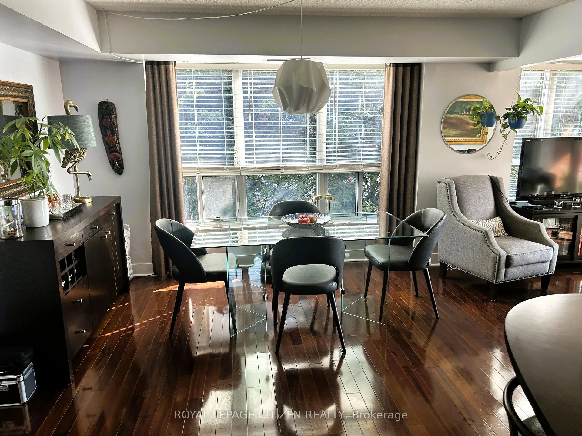 Photo 16 of Unit 427, 550 Queens Quay, Toronto, Waterfront Communities — HOMEH