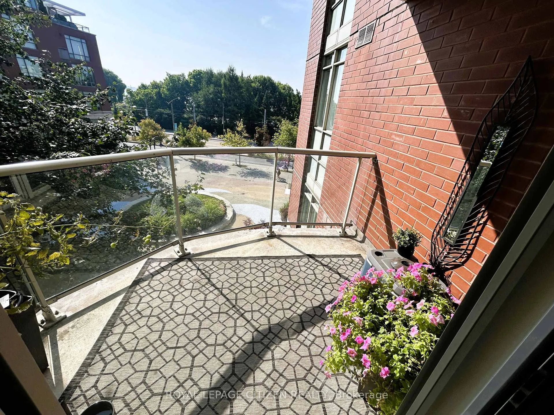 Photo 20 of Unit 427, 550 Queens Quay, Toronto, Waterfront Communities — HOMEH