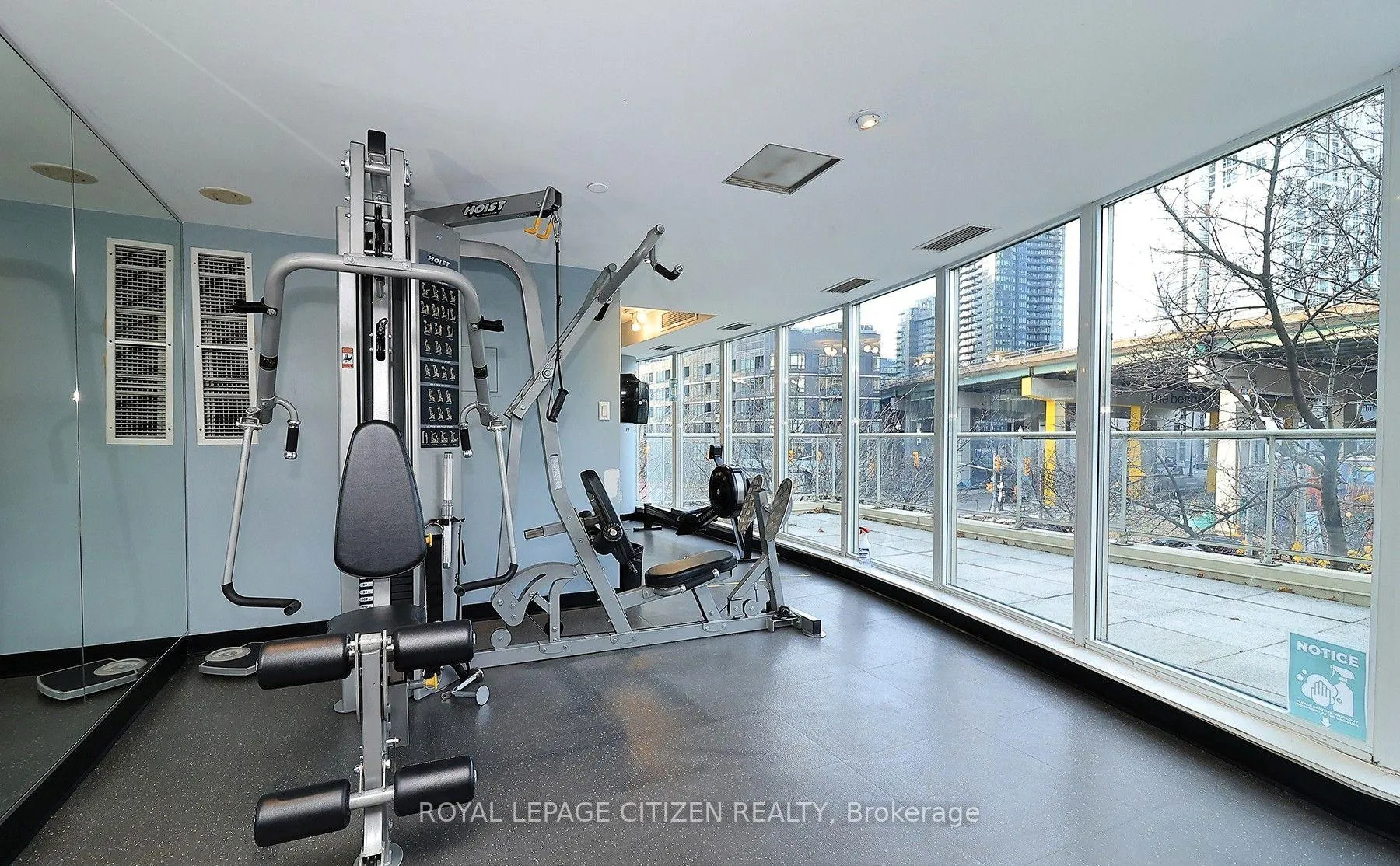 Photo 33 of Unit 427, 550 Queens Quay, Toronto, Waterfront Communities — HOMEH