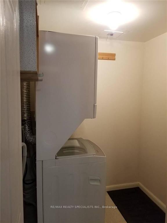 Photo 8 of Unit 206, 75 Ellen Street, Barrie, City Centre — HOMEH