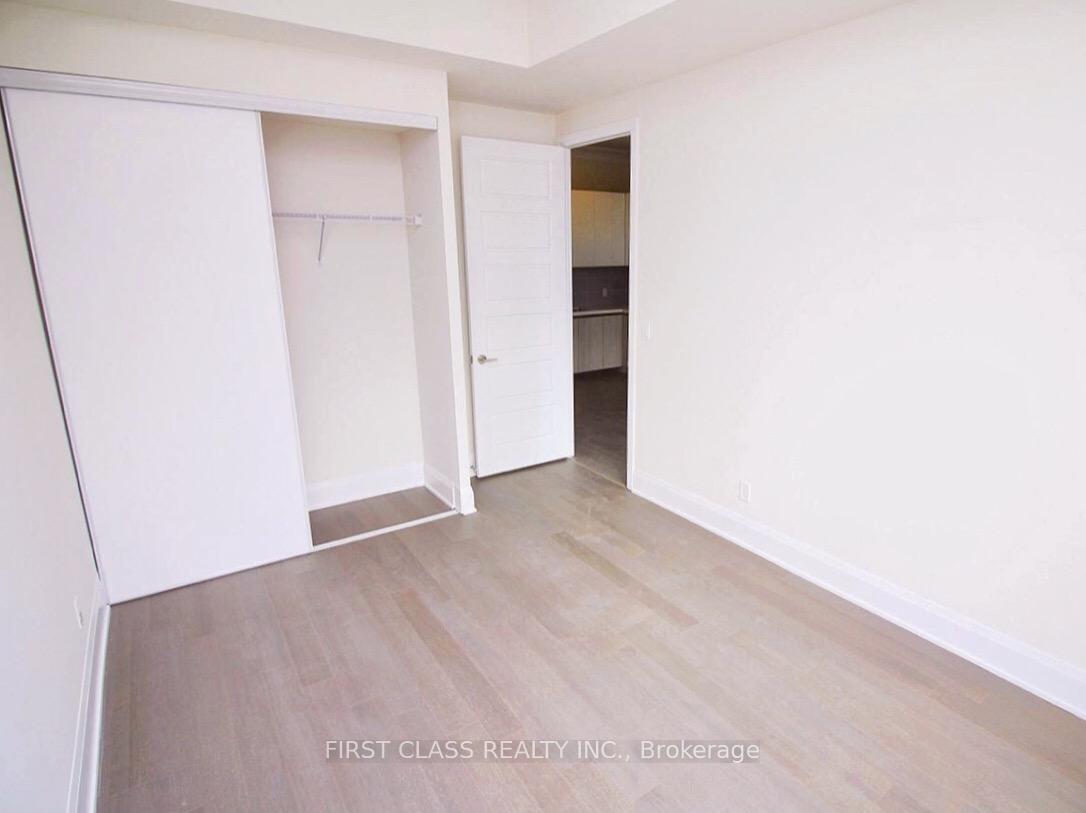 Photo 6 of Unit 211, 25 Water Walk Drive, Markham, Unionville — HOMEH
