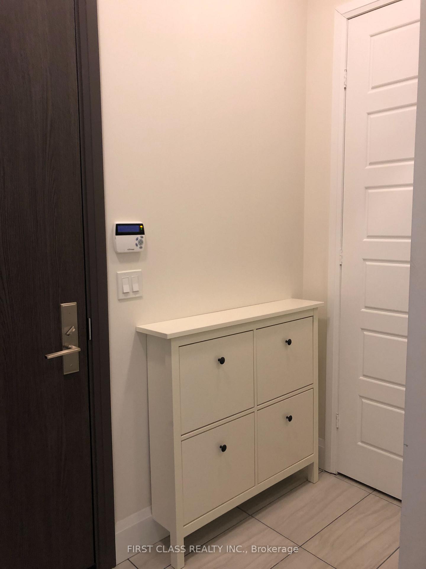 Photo 10 of Unit 211, 25 Water Walk Drive, Markham, Unionville — HOMEH
