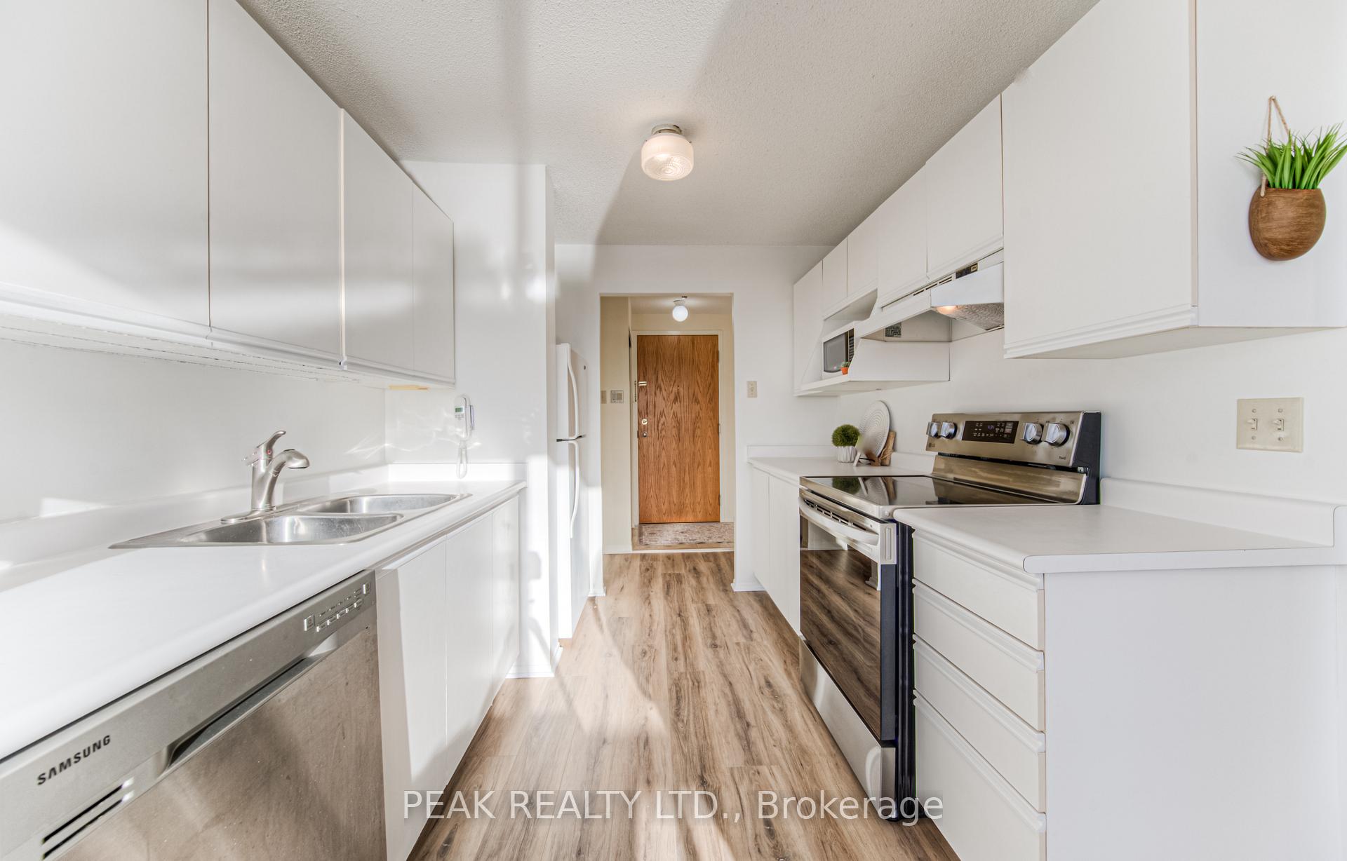 Photo 18 of Unit 416, 30 Blue Springs Drive, Waterloo — HOMEH