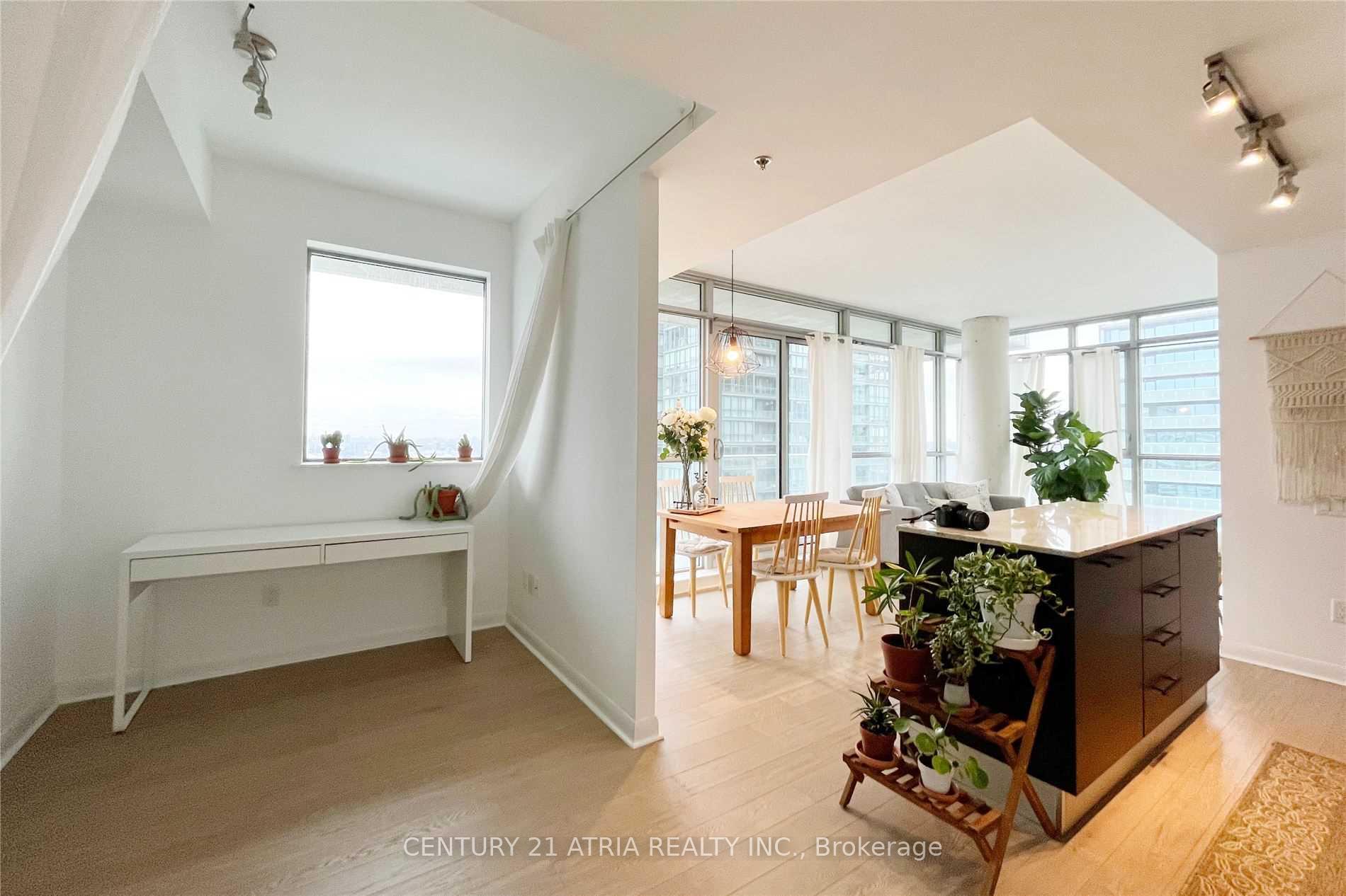 Photo 2 of Unit 2909, 375 King Street W, Toronto, Waterfront Communities — HOMEH
