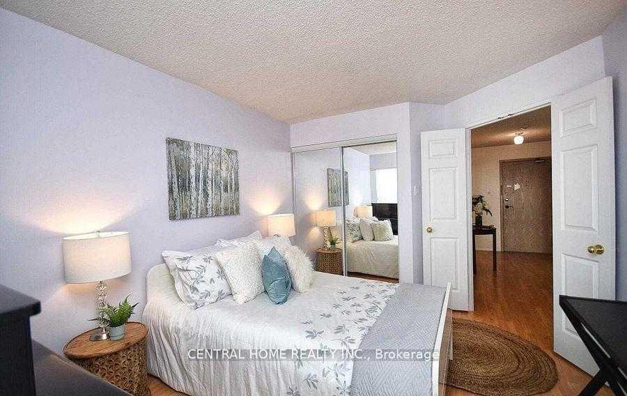 Photo 8 of Unit 502, 7825 Bayview Avenue, Markham, Aileen-Willowbrook — HOMEH