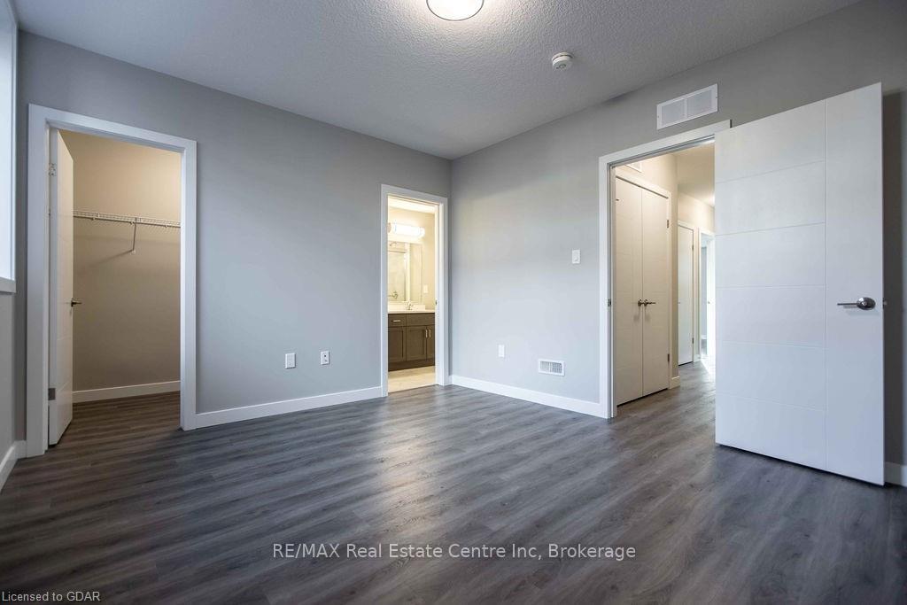 Photo 10 of Unit 11, 83 Beechwood Avenue, Guelph, Junction/Onward Willow — HOMEH