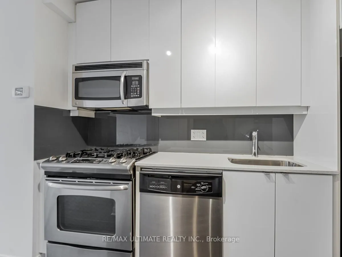Photo 4 of Unit 705, 127 Queen Street E, Toronto, Church-Yonge Corridor — HOMEH