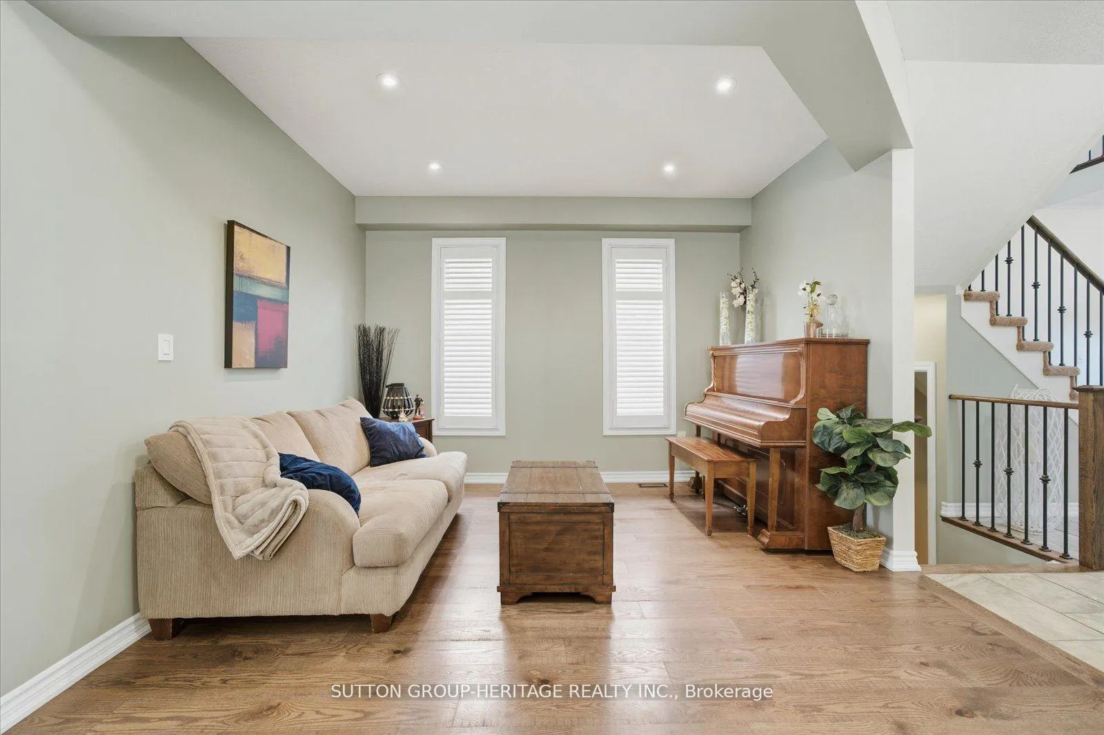 Photo 7 of 88 Roy Nichols Drive, Clarington, Courtice — HOMEH