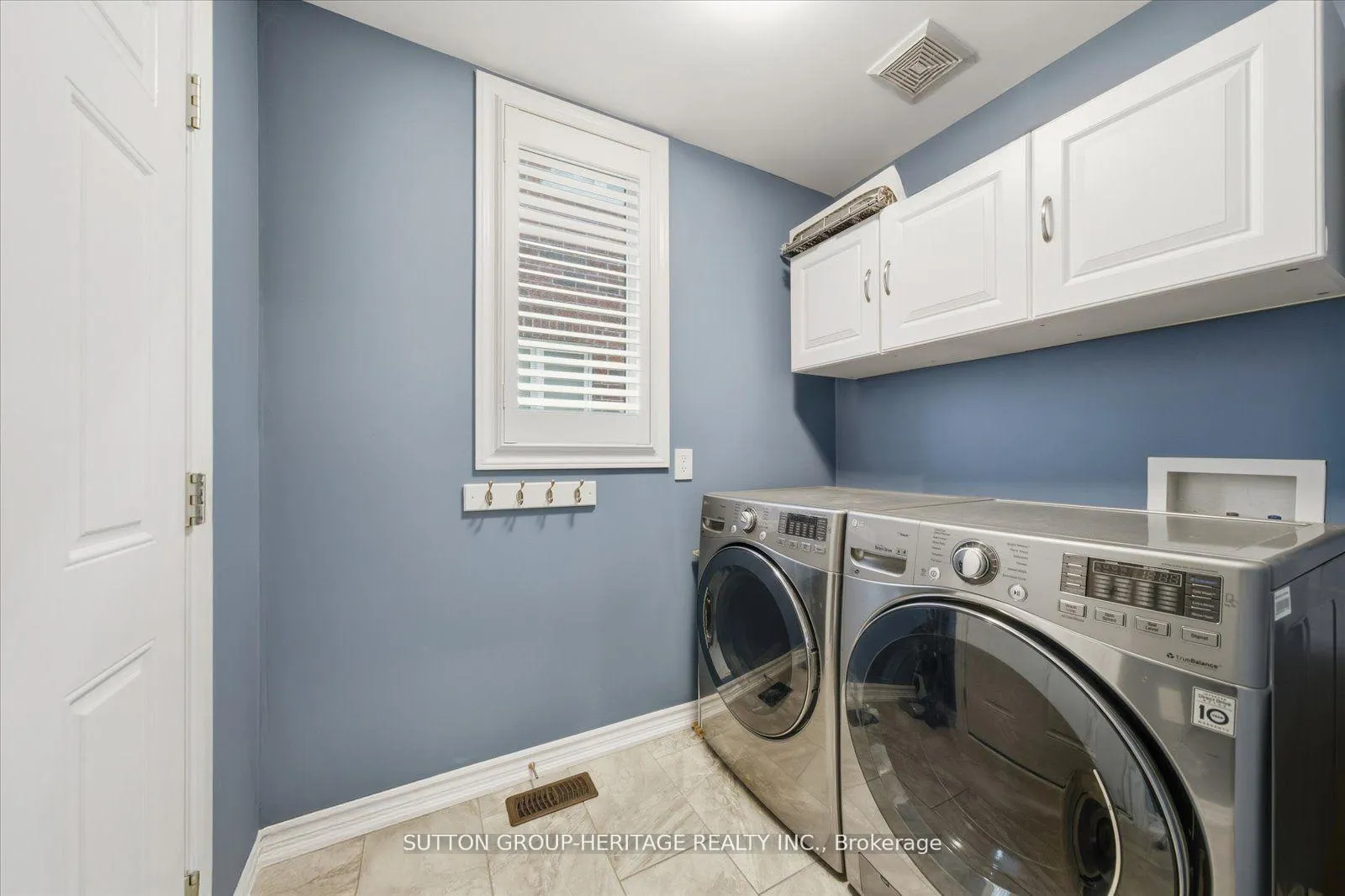 Photo 23 of 88 Roy Nichols Drive, Clarington, Courtice — HOMEH