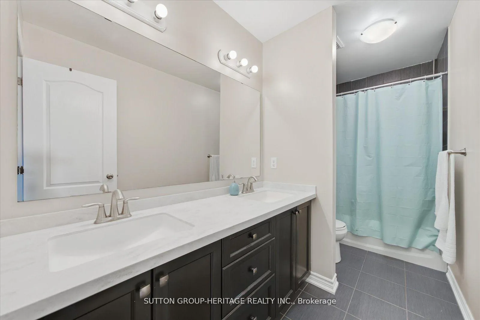 Photo 37 of 88 Roy Nichols Drive, Clarington, Courtice — HOMEH