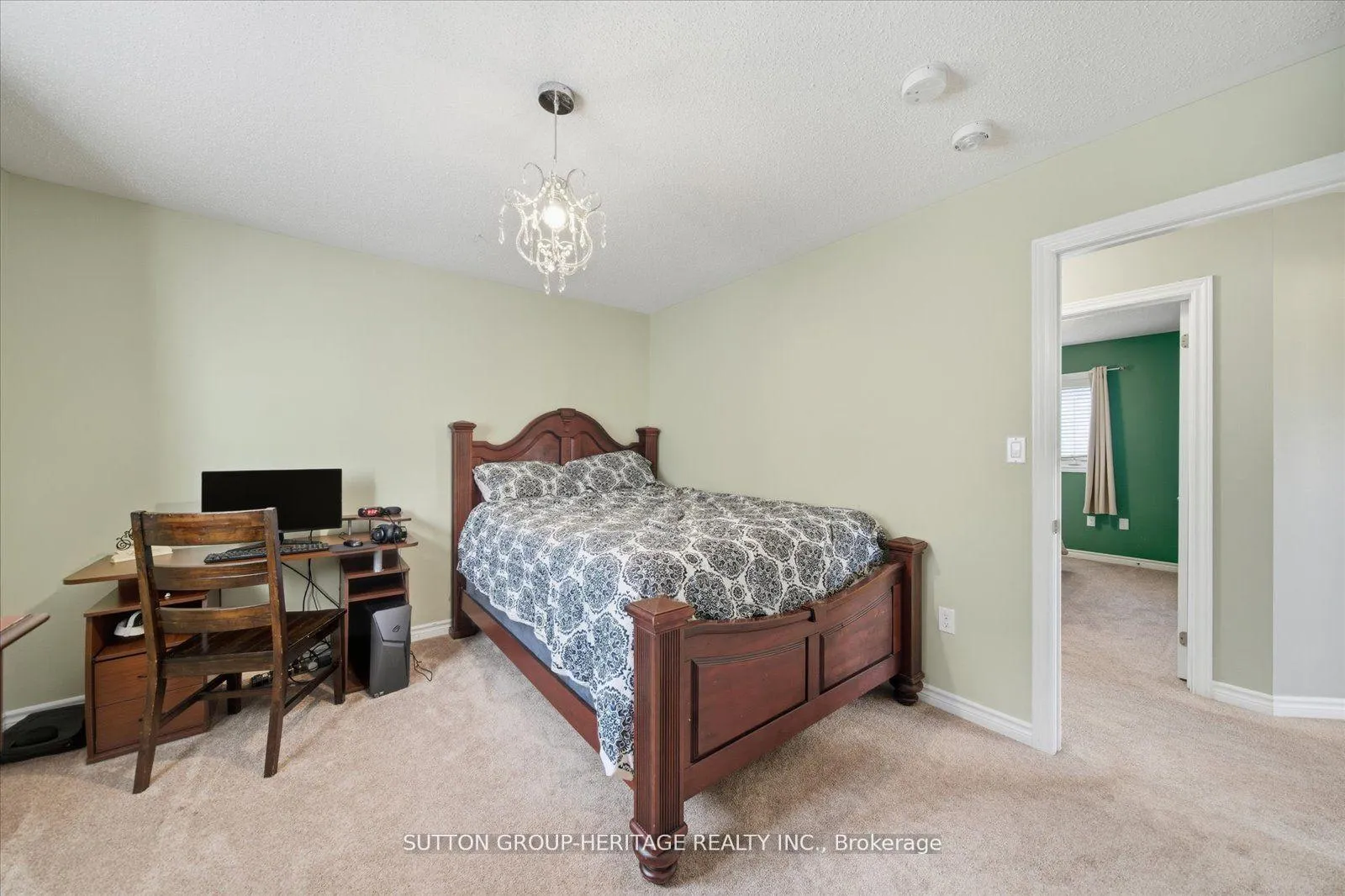 Photo 39 of 88 Roy Nichols Drive, Clarington, Courtice — HOMEH