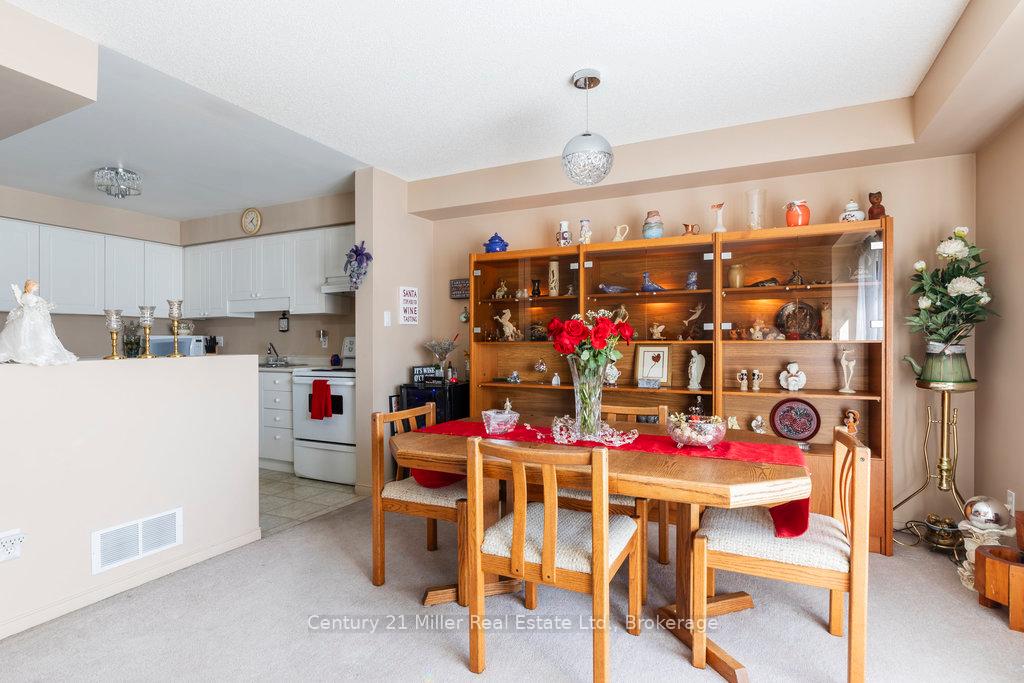 Photo 9 of Unit 45, 920 Edinburgh Road S, Guelph, Kortright West — HOMEH