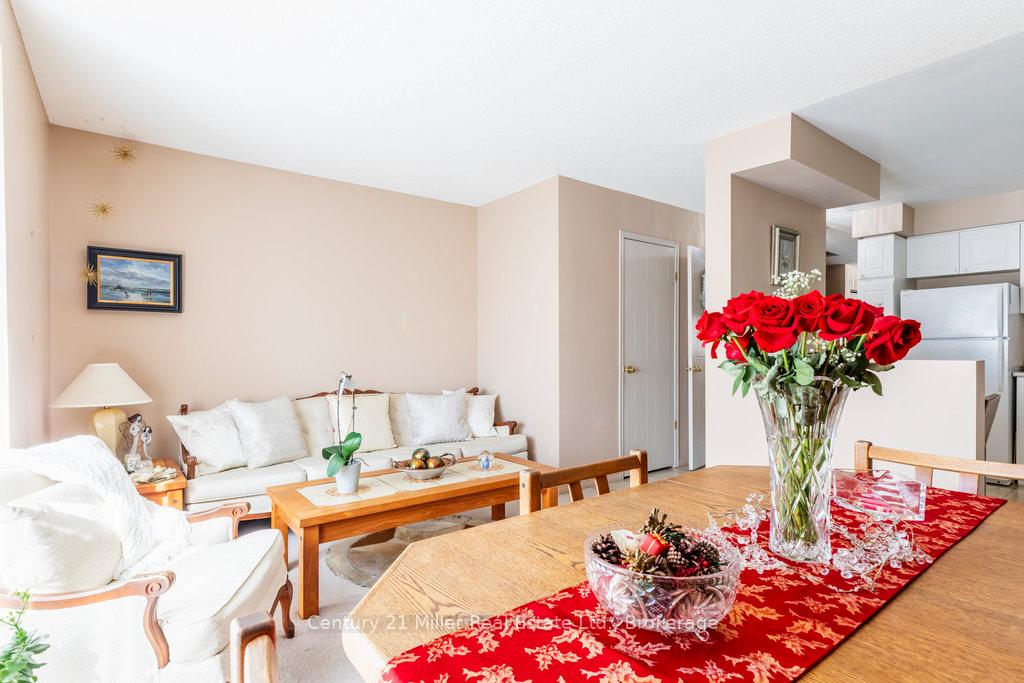 Photo 10 of Unit 45, 920 Edinburgh Road S, Guelph, Kortright West — HOMEH