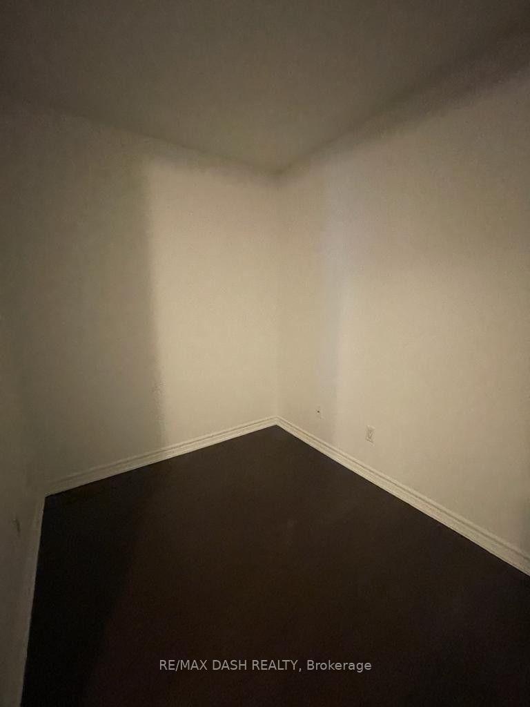 Photo 3 of Unit 1705, 761 Bay Street, Toronto, Bay Street Corridor — HOMEH