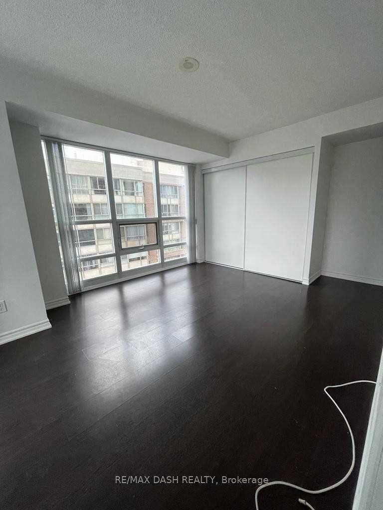 Photo 6 of Unit 1705, 761 Bay Street, Toronto, Bay Street Corridor — HOMEH