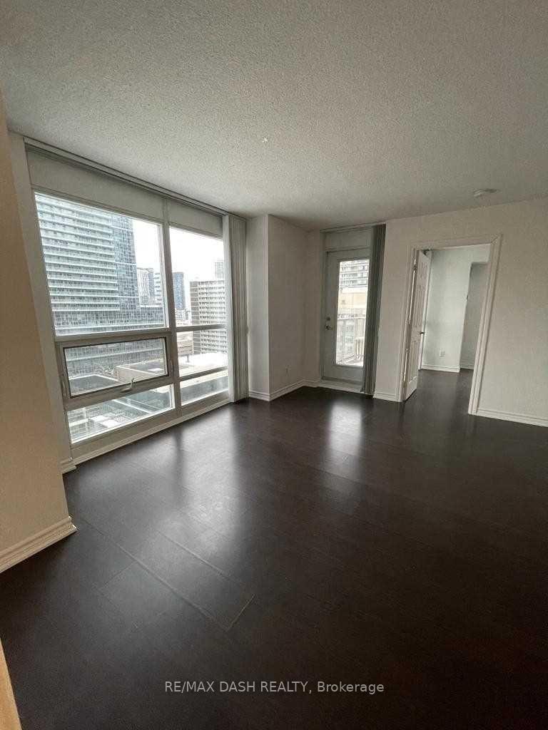 Photo 8 of Unit 1705, 761 Bay Street, Toronto, Bay Street Corridor — HOMEH